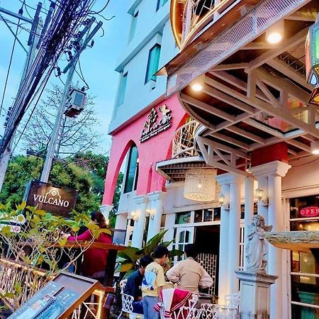 Vulcano Hotel At Nimman Csiangmaj Kültér fotó