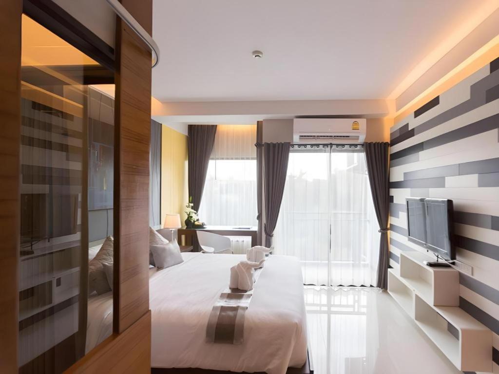 Vulcano Hotel At Nimman Csiangmaj Kültér fotó